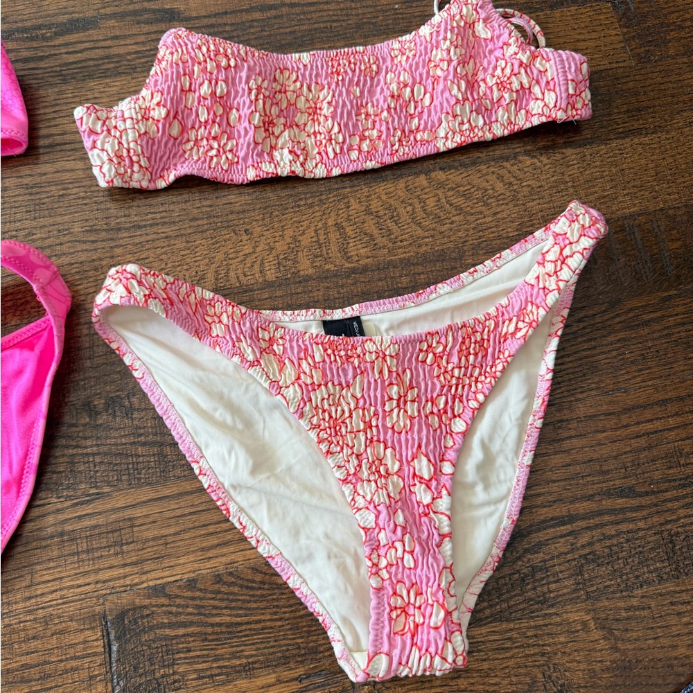 Colorful Bikini Set - Picture 5 of 7